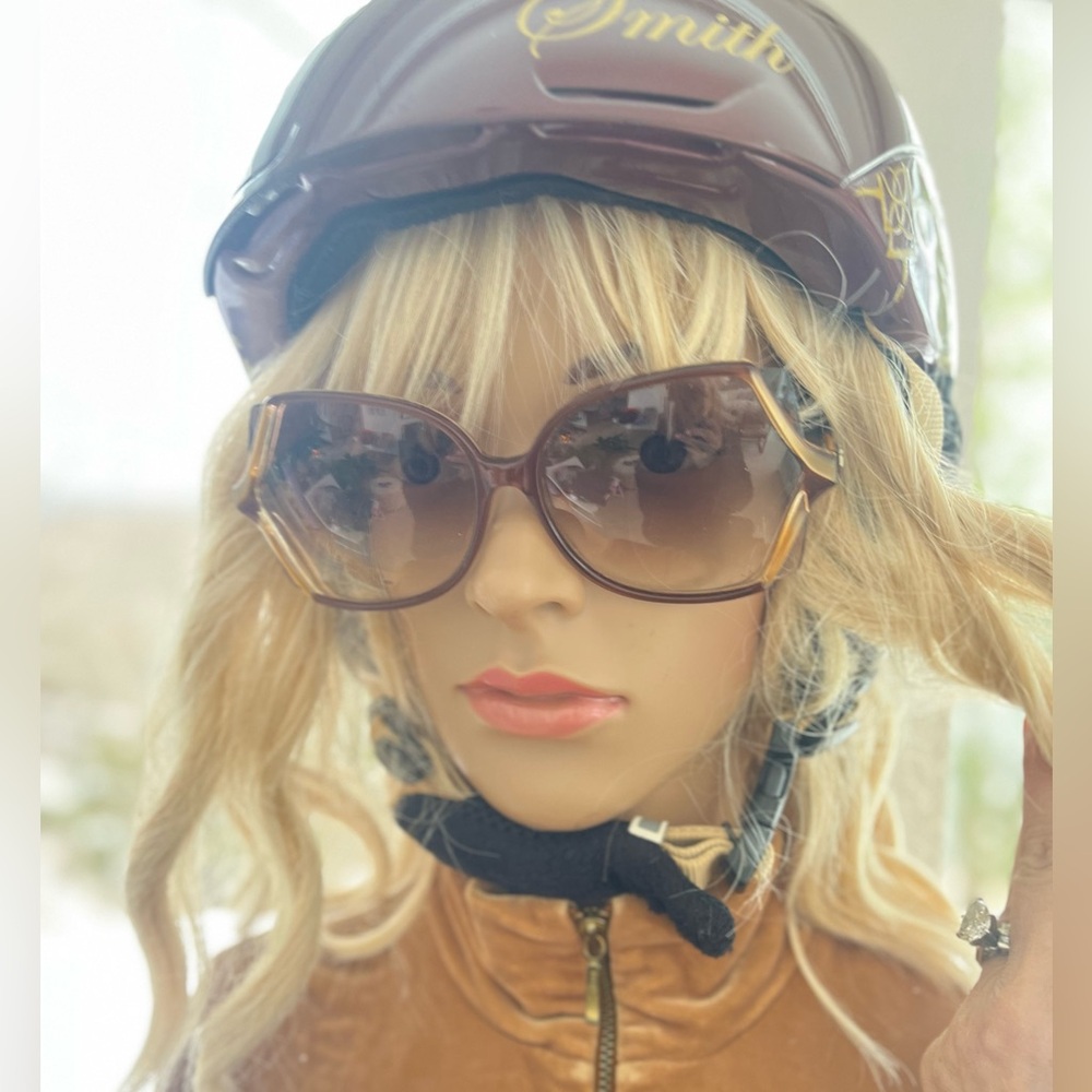 Givenchy Oversized Tortoiseshell Brown Gradient Sunglasses - Picture 4 of 10